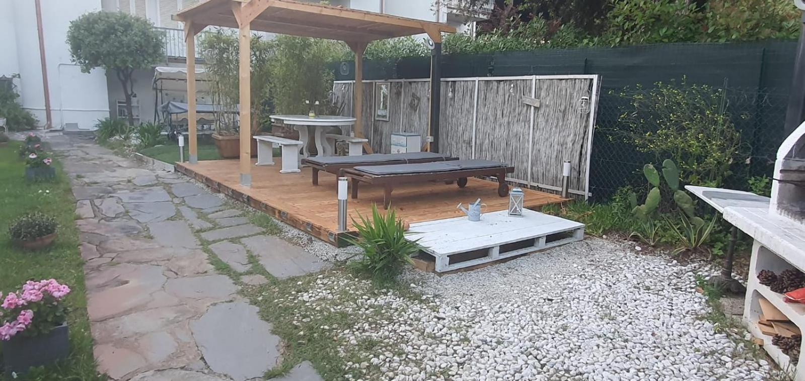 Domusauroom, Relax Nel Cuore Della Versilia - Pet Friendly Viareggio Exterior photo